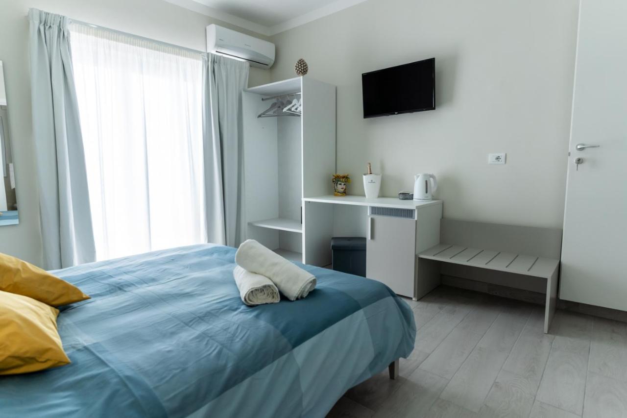 Teddu B&B Giardini Naxos Exterior photo